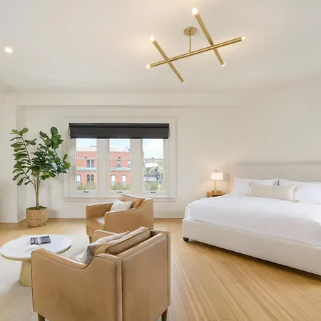Weltwien Luxury Art Apartments & Free Parking Exterior photo