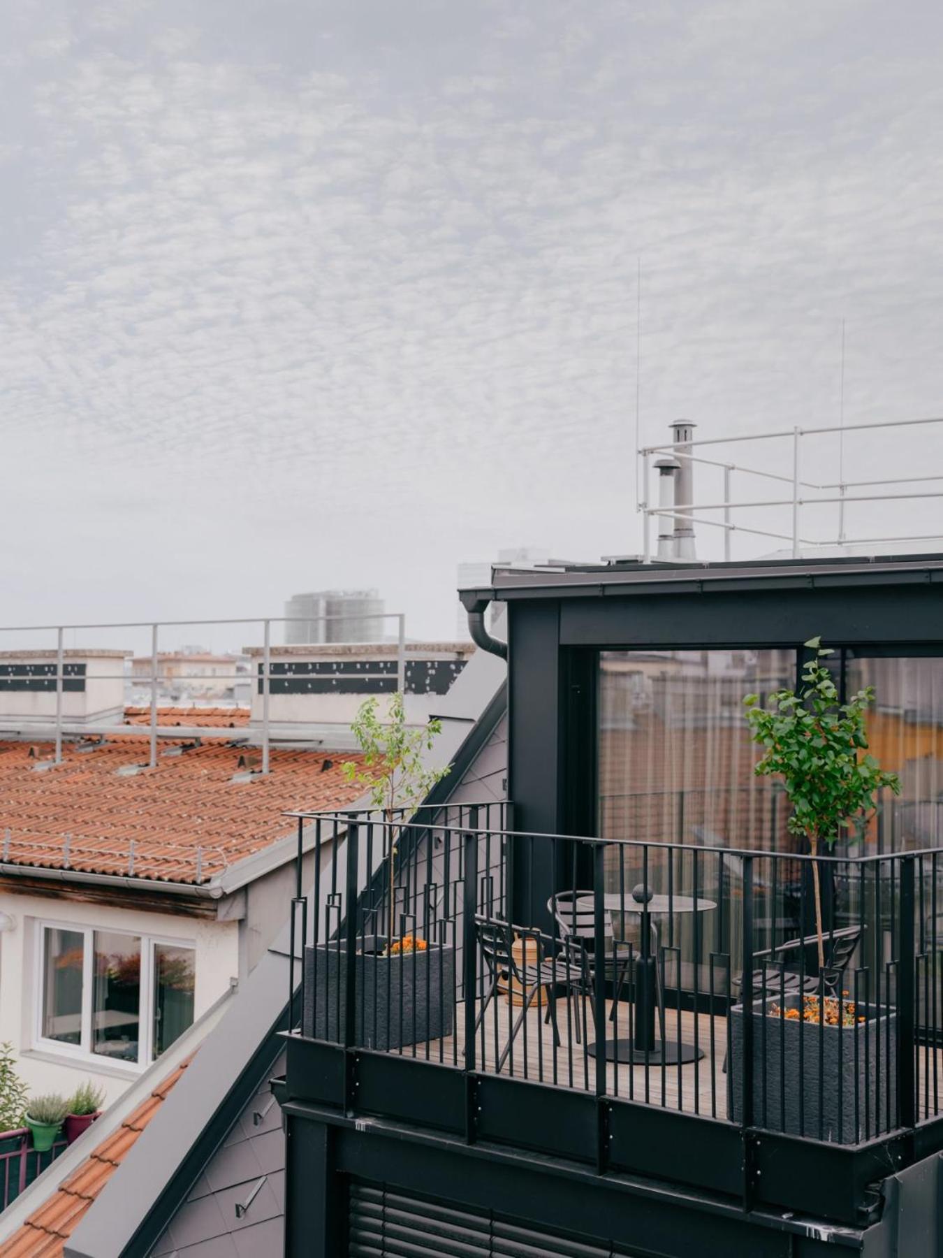 Weltwien Luxury Art & Free Parking 4* Wien